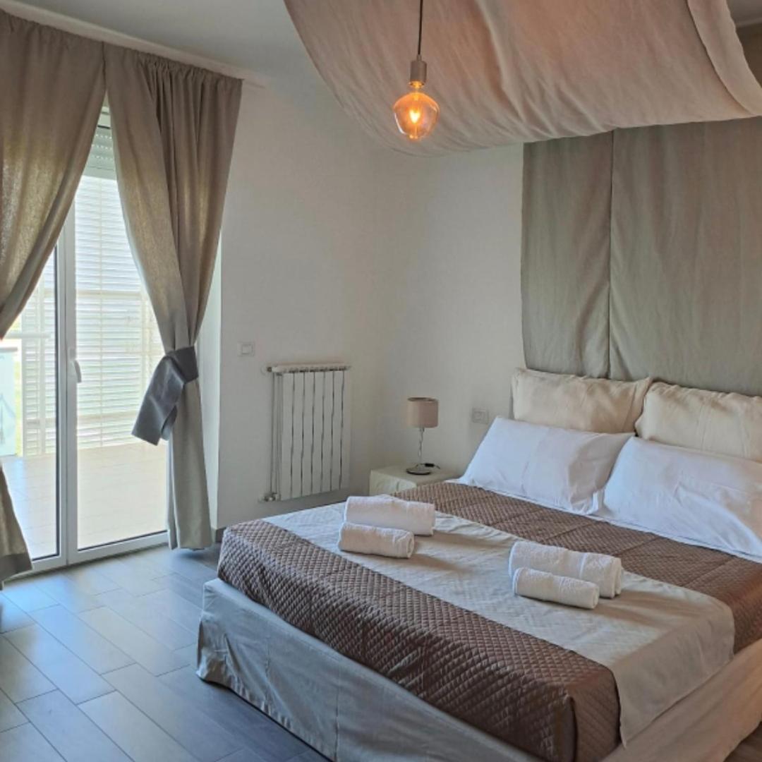 Bed & Breakfast Airport Deluxe *