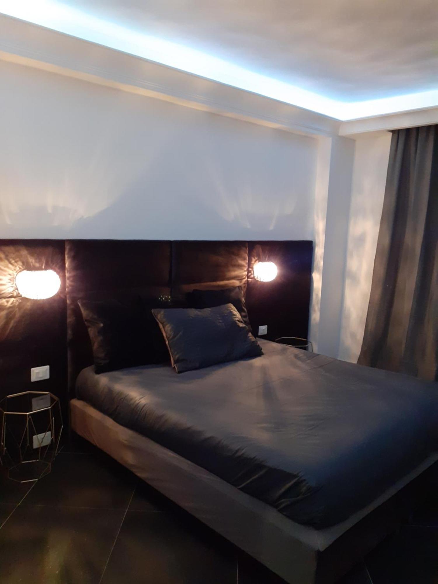 Bed & Breakfast Airport Deluxe *